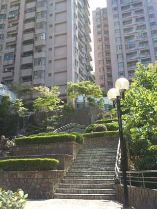 麗池高苑戶外庭園